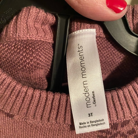 Sweater set - Picture 2 of 2